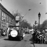 222-1982d_resize